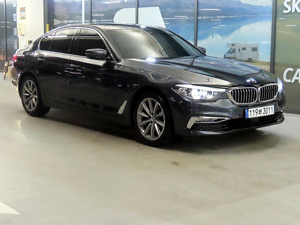 BMW 5 Series 2018 Gris - Importación desde Corea - HF Imports Iquique - Foto 1