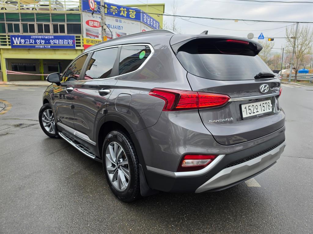 HYUNDAI Santa Fe - Vista 4