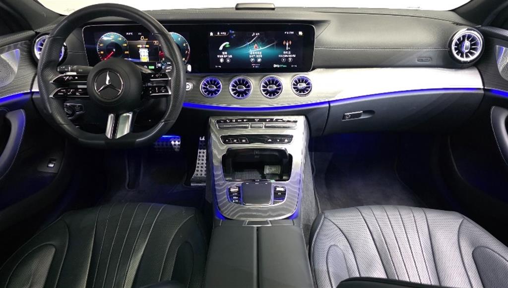 Mercedes Benz CLS Class - Vista 7