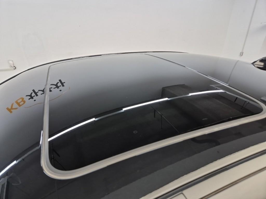 BMW 3 series 2022 Negro - Importación desde Corea - HF Imports Iquique - Foto 13