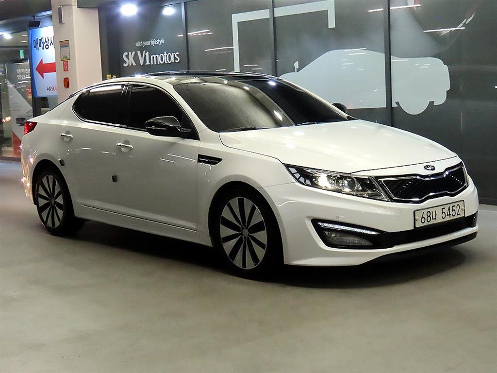 KIA K5 2013 Blanco - Importación desde Corea - HF Imports Iquique - Foto 1