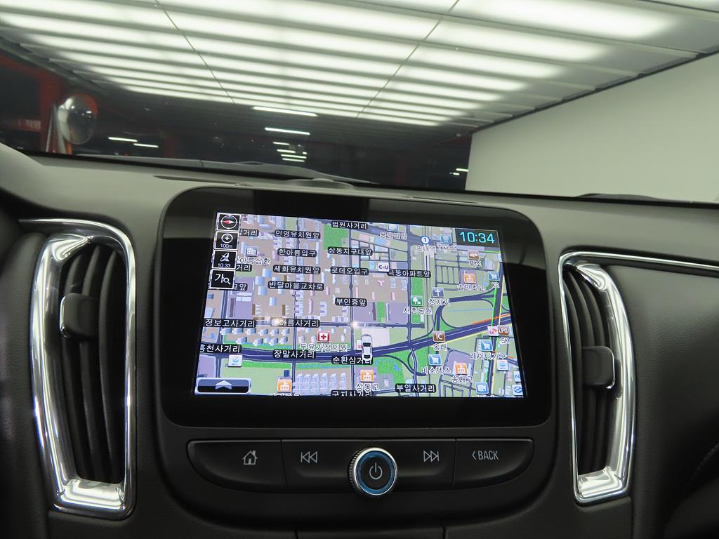 Chevrolet Malibu 2017 Blanco - Importación desde Corea - HF Imports Iquique - Foto 13