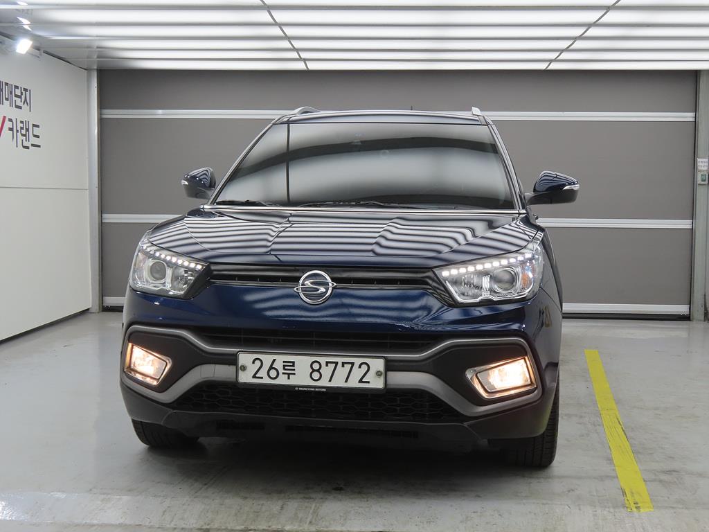 Ssangyong Tivoli - Vista 2