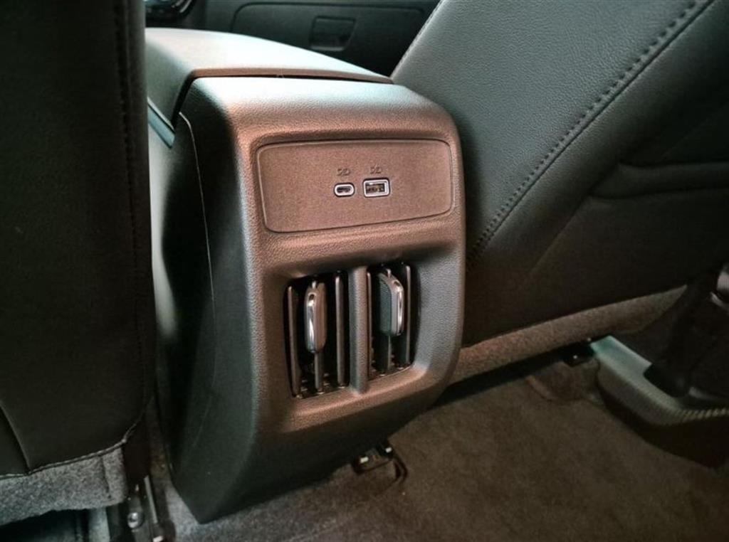 Chevrolet Trax 2025 Gris - Importación desde Corea - HF Imports Iquique - Foto 18