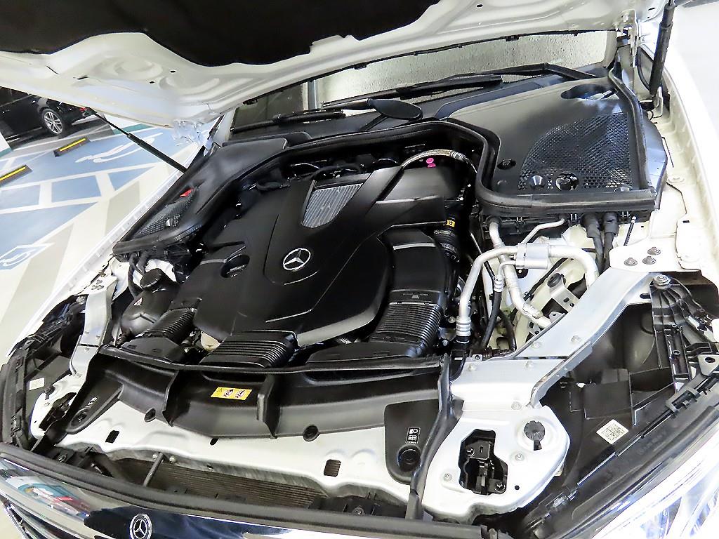 Mercedes Benz E class 2020 Blanco - Importación desde Corea - HF Imports Iquique - Foto 19