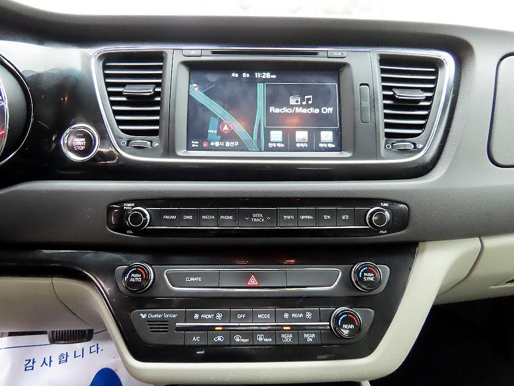 KIA Carnival 2016 Negro - Importación desde Corea - HF Imports Iquique - Foto 14