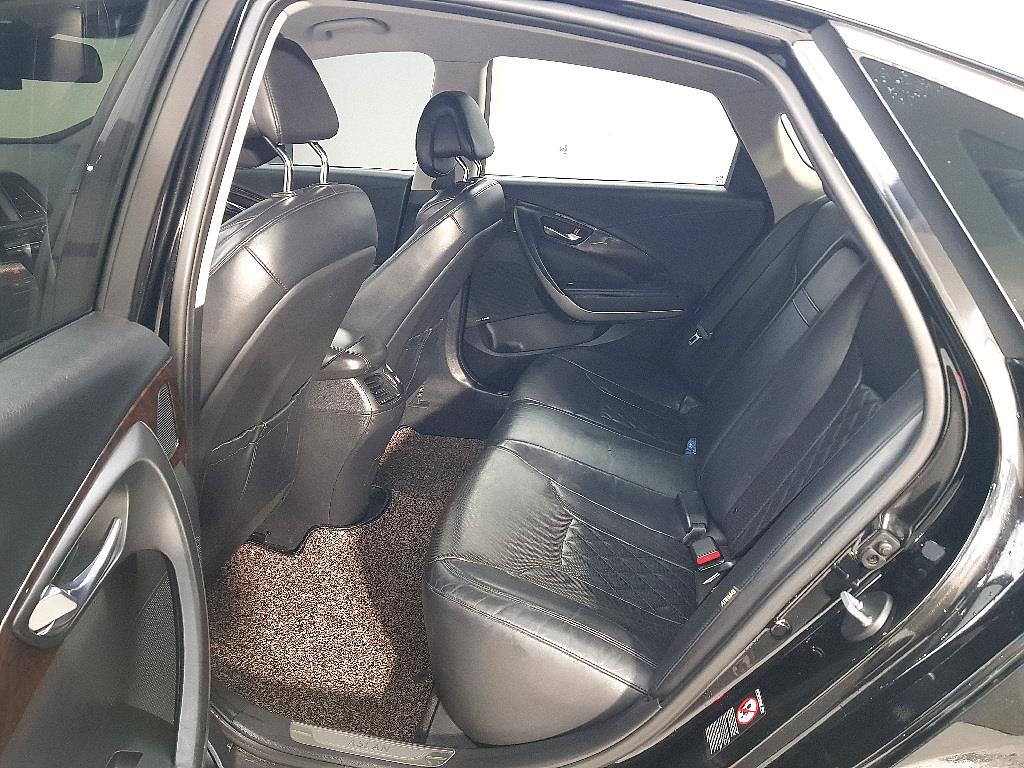 HYUNDAI Aslan - Vista 9