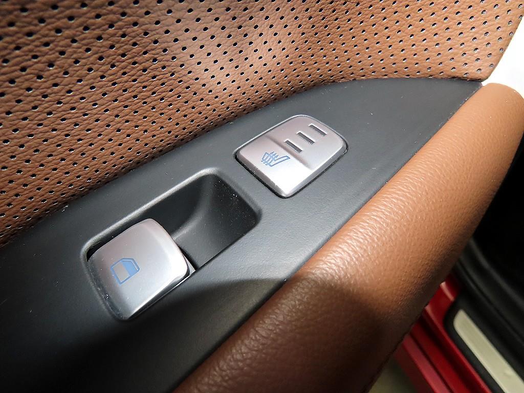 Genesis G70 2019 Rojo - Importación desde Corea - HF Imports Iquique - Foto 15