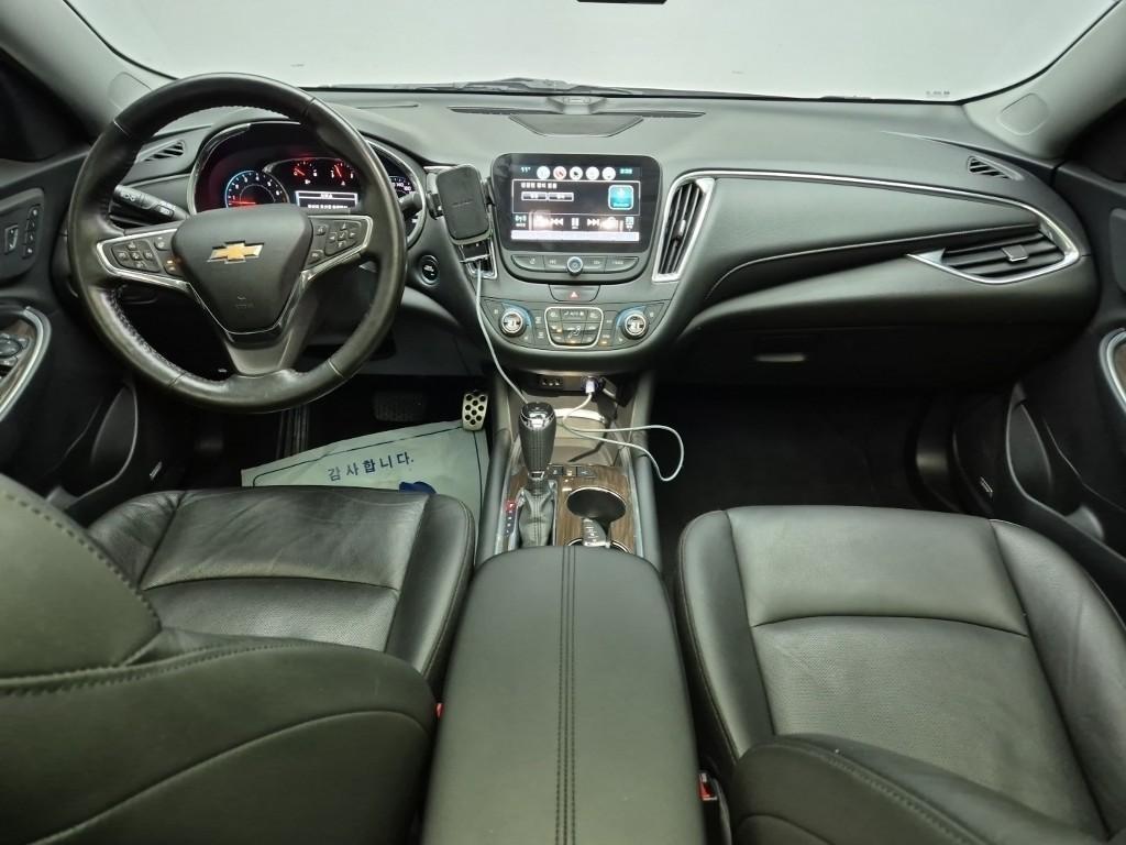 Chevrolet Malibu - Vista 7