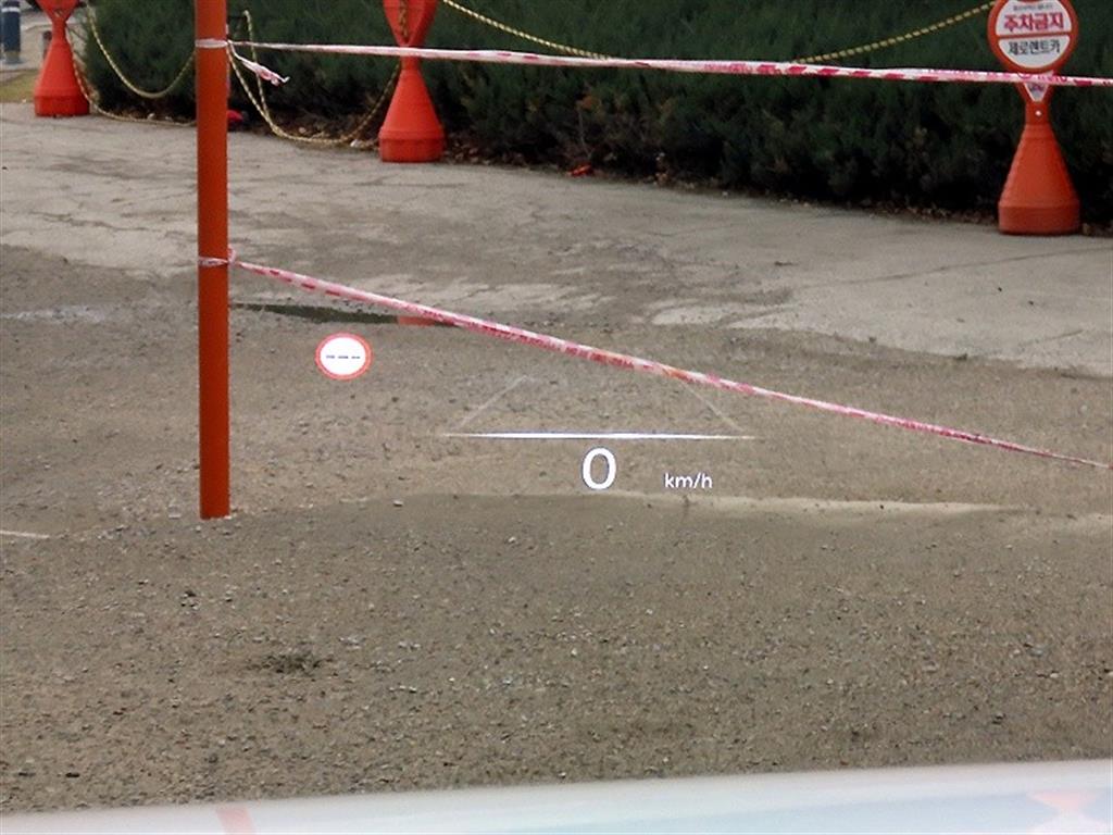 Genesis GV60 - Vista 10