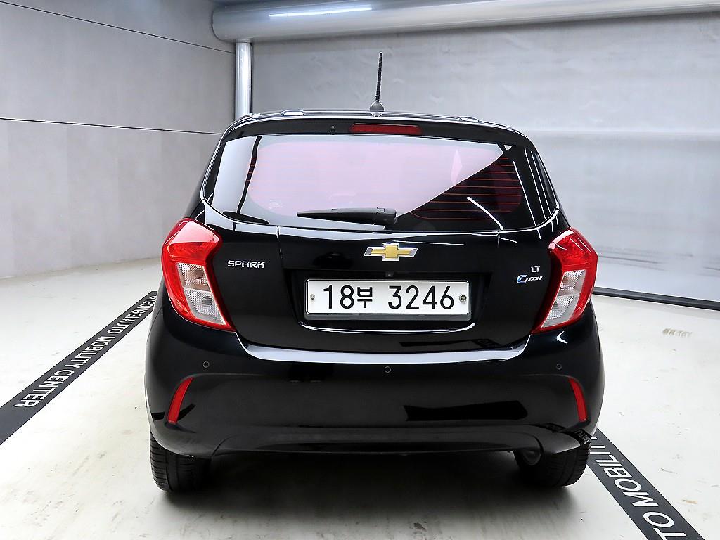 Chevrolet Spark - Vista 3