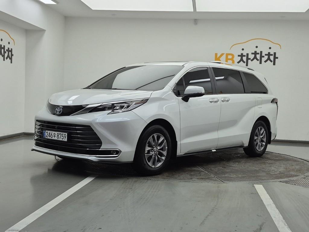 Toyota Siena 2024 Blanco - Importación desde Corea - HF Imports Iquique - Foto 1