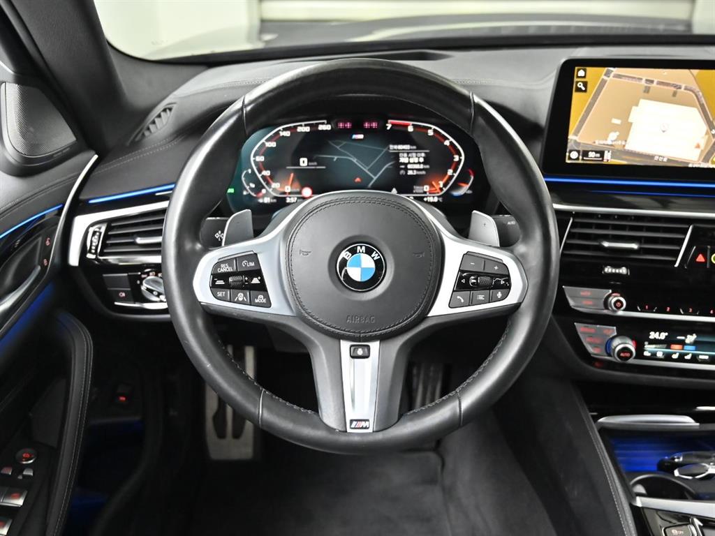 BMW 5 Series 2022 Negro - Importación desde Corea - HF Imports Iquique - Foto 13