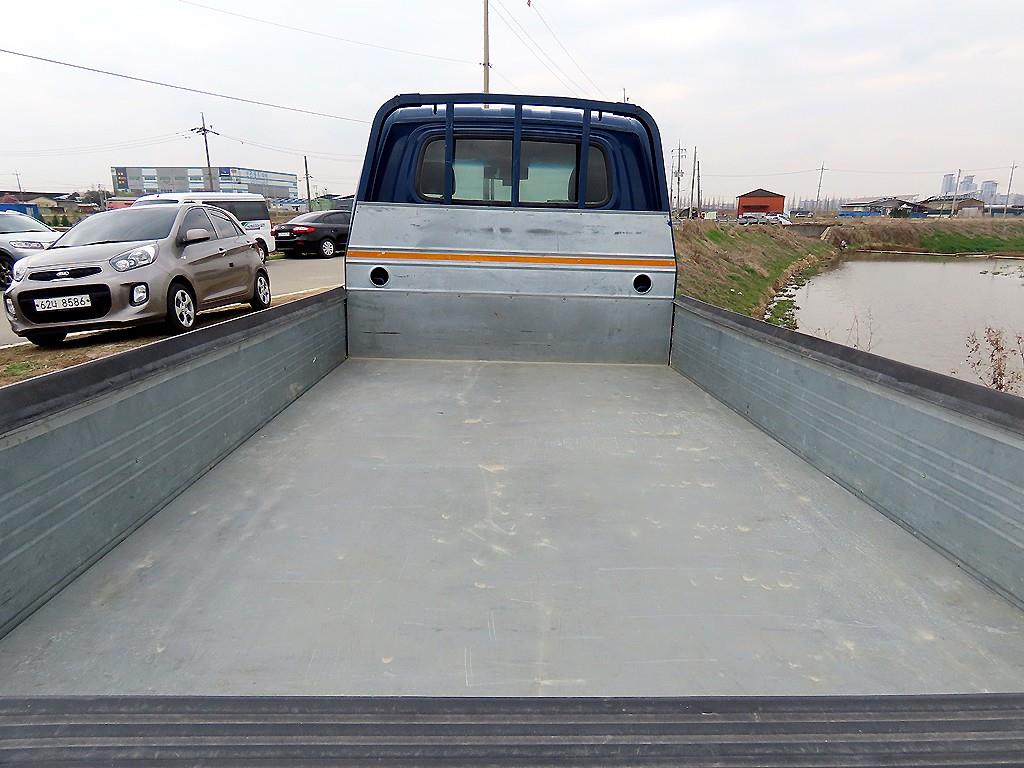 Small Truck Cargo (small) - Vista 4