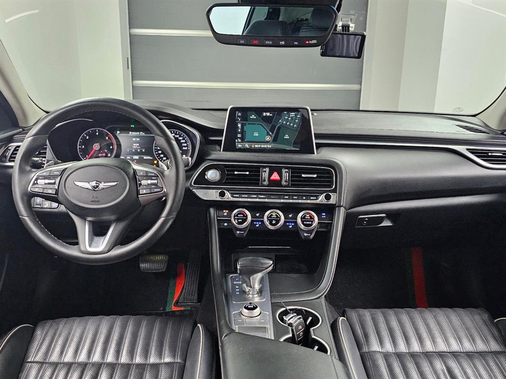 Genesis G70 - Vista 7