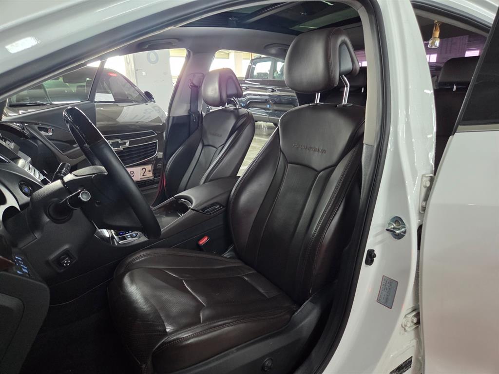 HYUNDAI Grandeur - Vista 12