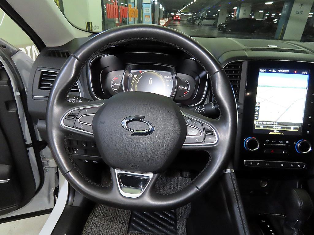 SAMSUNG QM6 - Vista 8