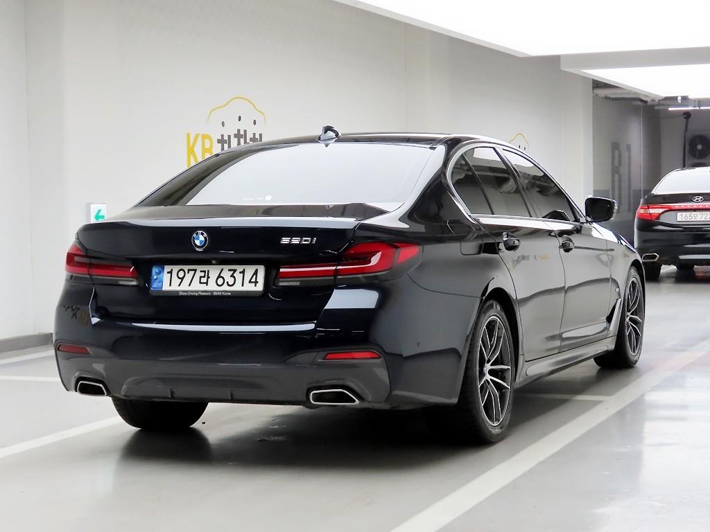 BMW 5 Series - Vista 4