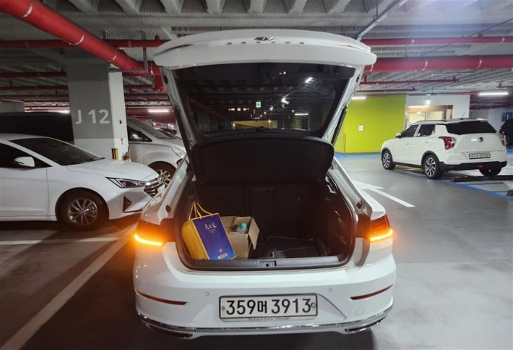 Volkswagen Arteon - Vista 6