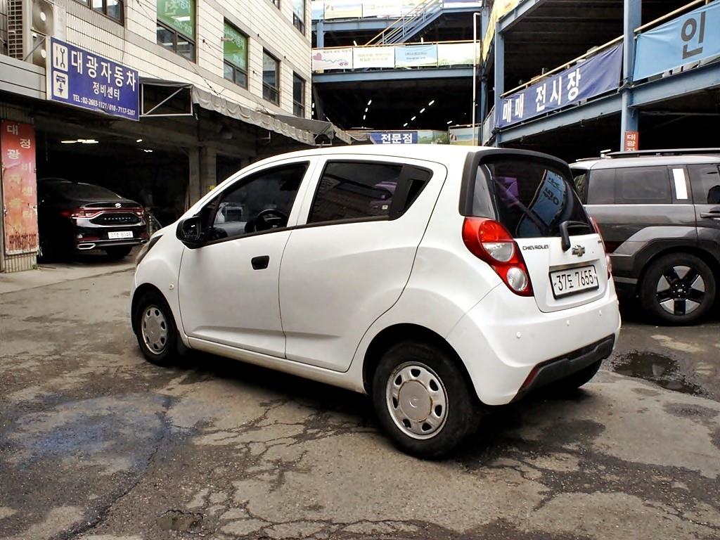 Chevrolet Spark - Vista 7