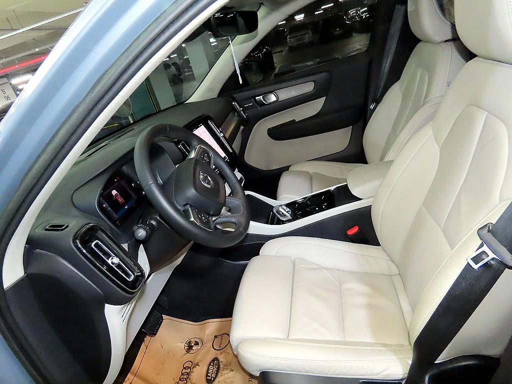 Volvo XC40 - Vista 6