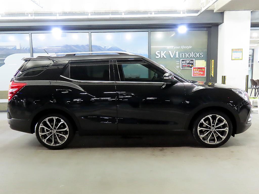 Ssangyong Tivoli - Vista 3