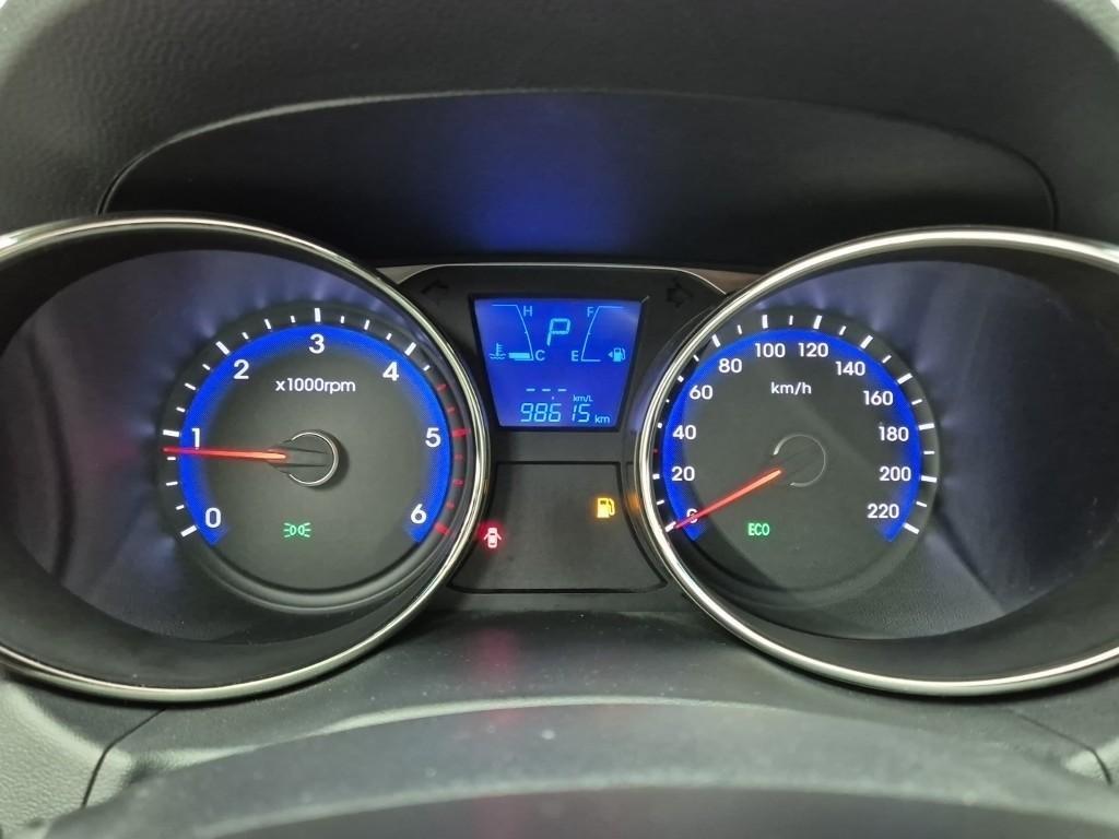 HYUNDAI Tucson - Vista 6