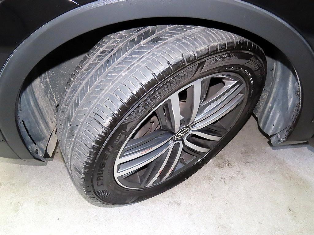 Volkswagen Tiguan 2022 Negro - Importación desde Corea - HF Imports Iquique - Foto 20