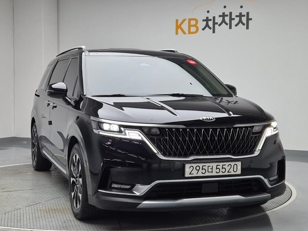 KIA Carnival - Vista 4