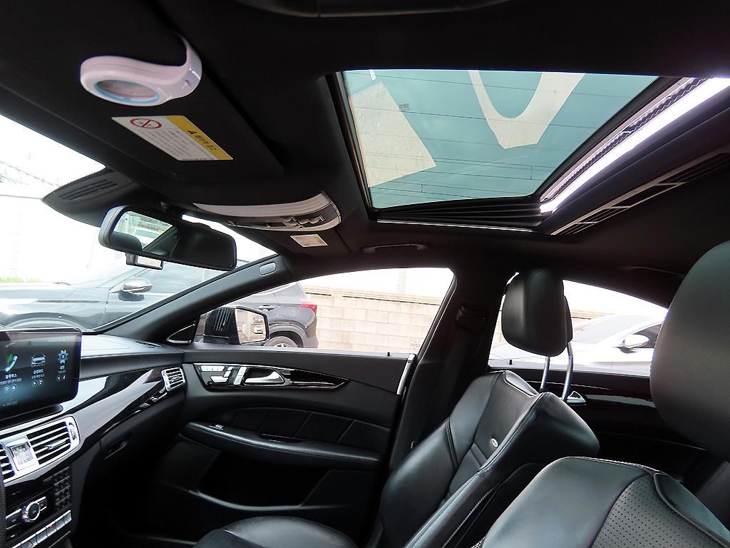 Mercedes Benz CLS Class 2012 Negro - Importación desde Corea - HF Imports Iquique - Foto 18