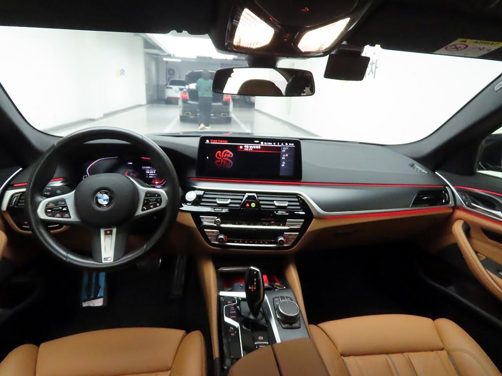 BMW 5 Series - Vista 6