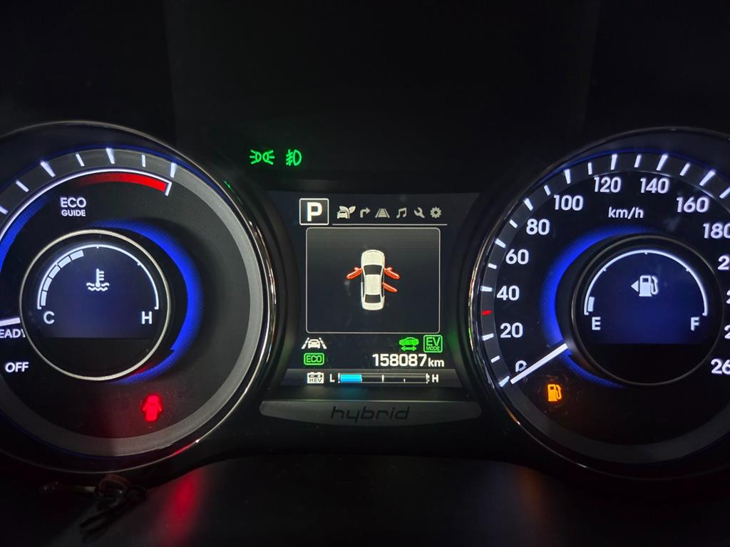 HYUNDAI Grandeur - Vista 6