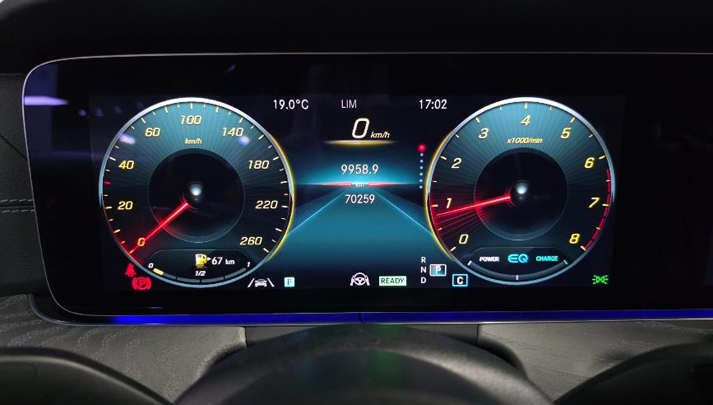 Mercedes Benz CLS Class - Vista 8