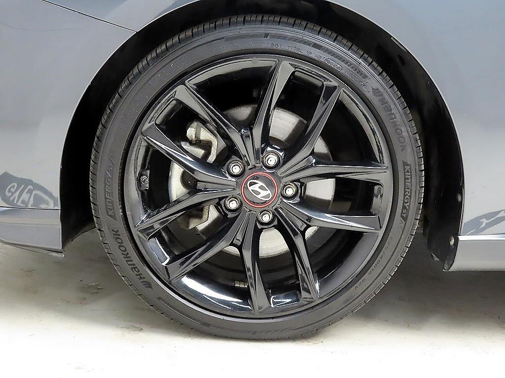 HYUNDAI Veloster 2019 Gris - Importación desde Corea - HF Imports Iquique - Foto 19