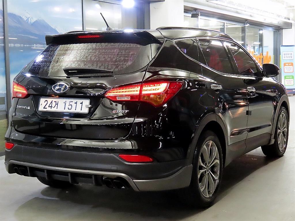 HYUNDAI Santa Fe - Vista 4