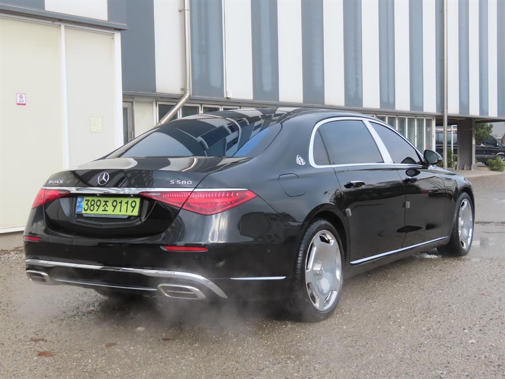 Mercedes Benz S Class - Vista 5