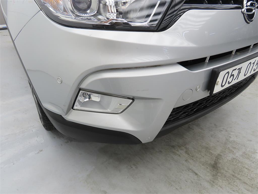 Ssangyong Tivoli 2017 Plateado - Importación desde Corea - HF Imports Iquique - Foto 17