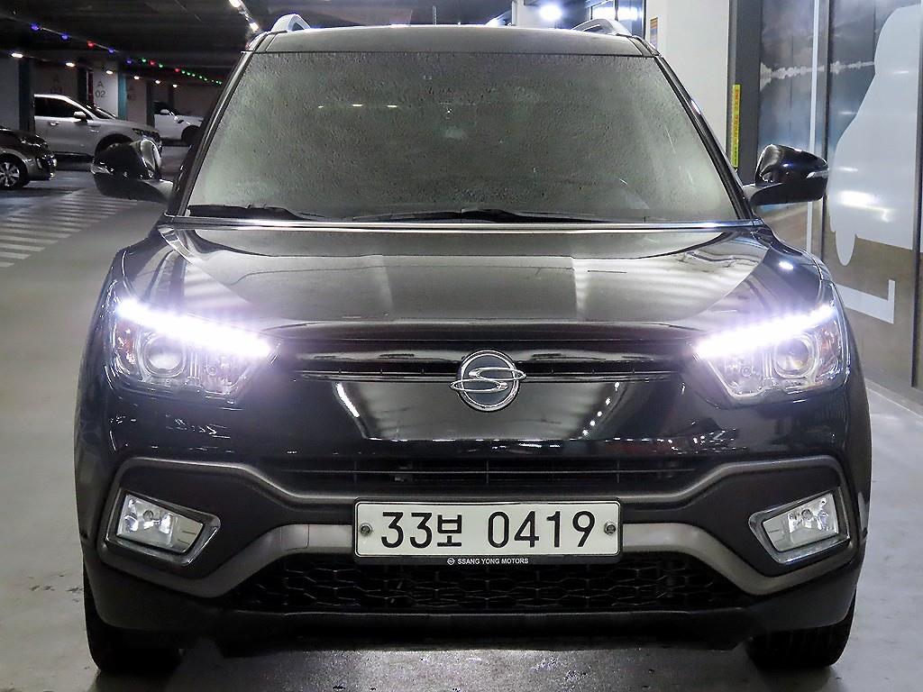 Ssangyong Tivoli - Vista 2