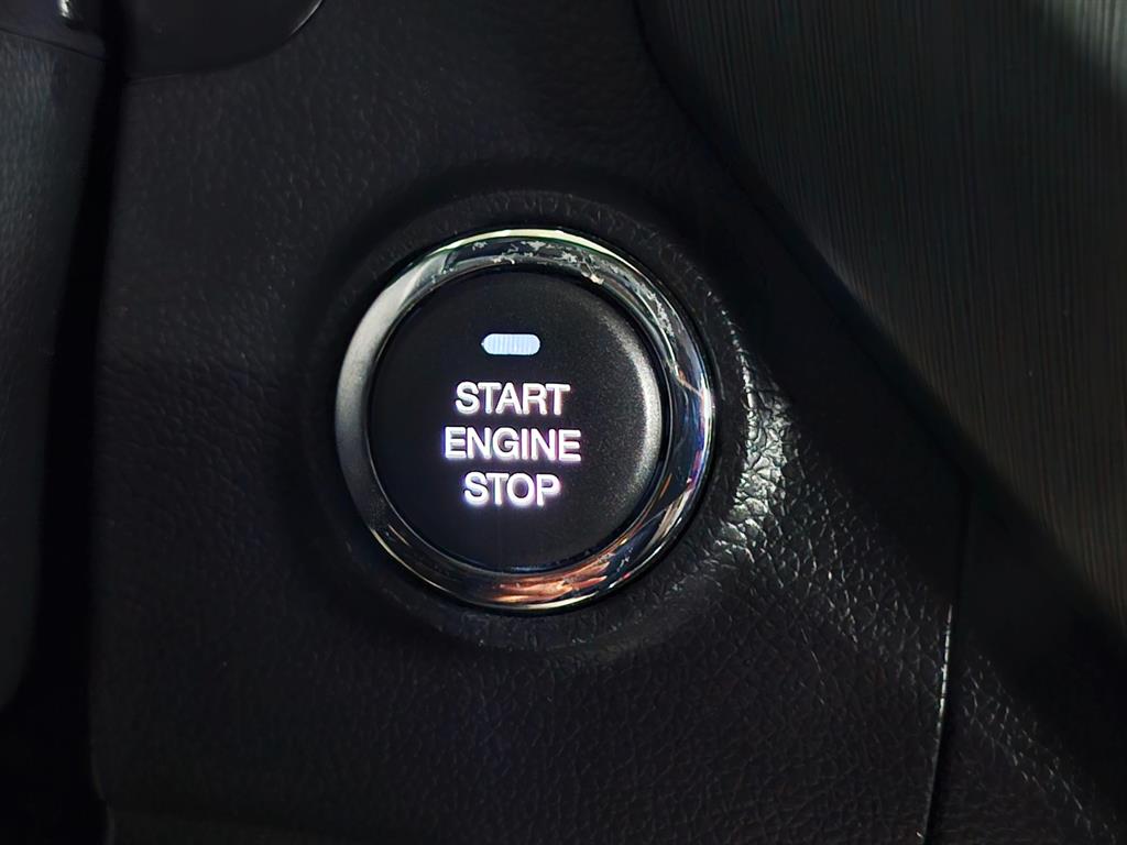 Ssangyong Tivoli - Vista 12