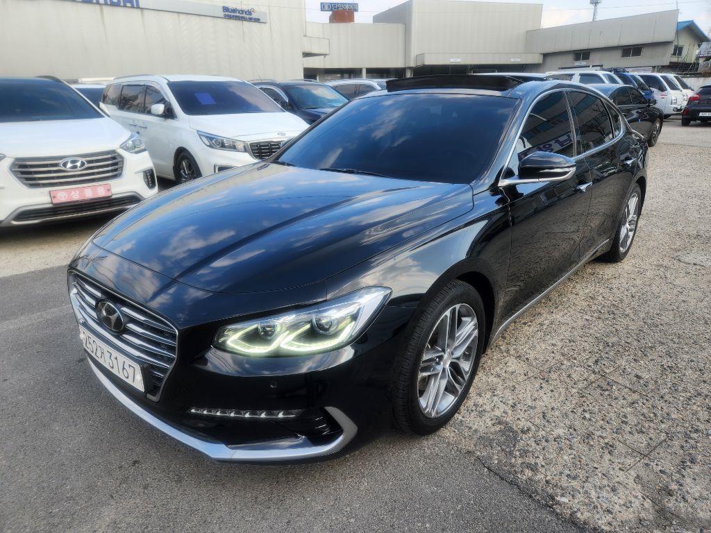 HYUNDAI Grandeur - Vista 2
