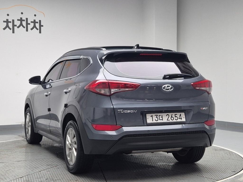 HYUNDAI Tucson - Vista 2