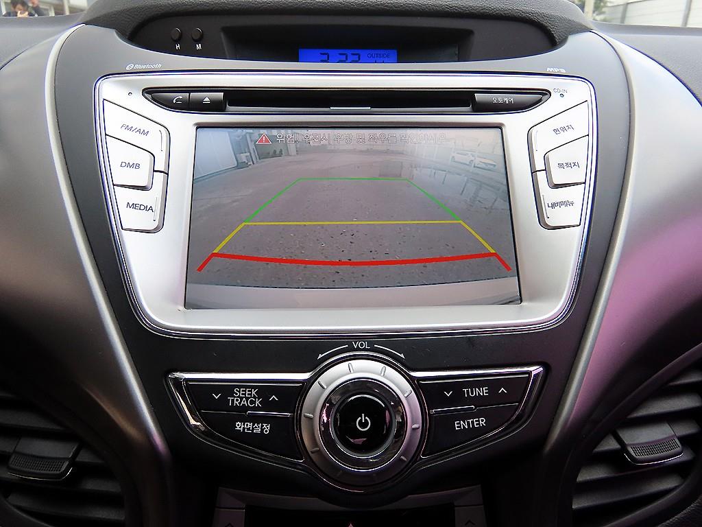 HYUNDAI Avante 2011 Blanco - Importación desde Corea - HF Imports Iquique - Foto 15