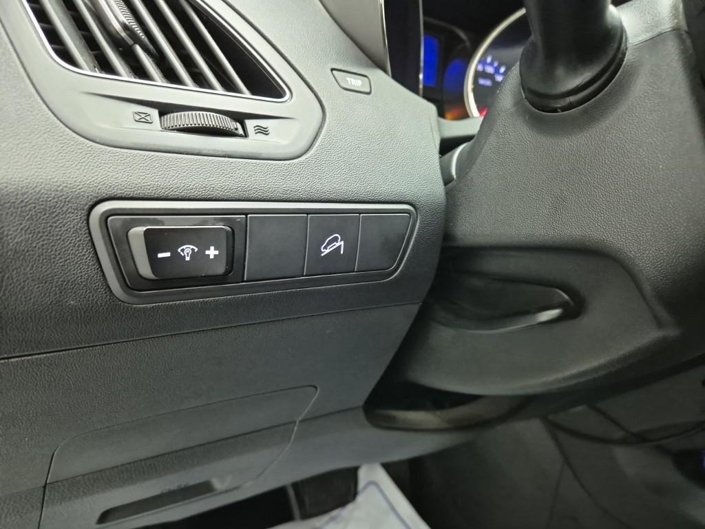 HYUNDAI Tucson 2012 Blanco - Importación desde Corea - HF Imports Iquique - Foto 16