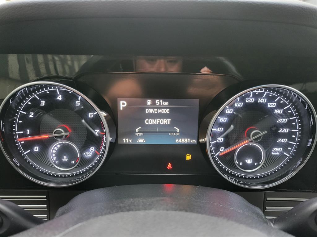 HYUNDAI Grandeur - Vista 9