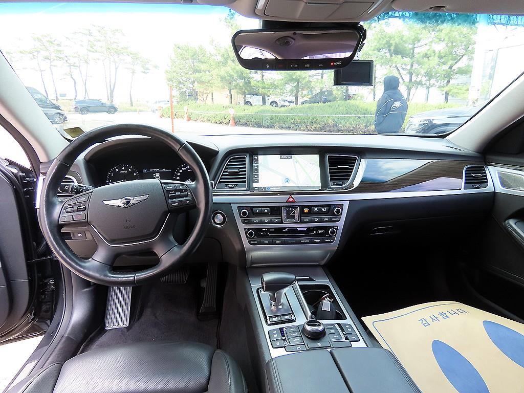 Genesis G80 - Vista 7