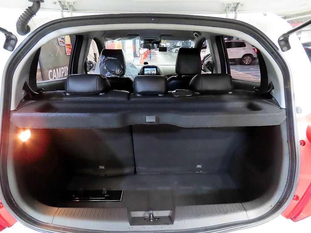 Chevrolet Spark 2019 Blanco - Importación desde Corea - HF Imports Iquique - Foto 18