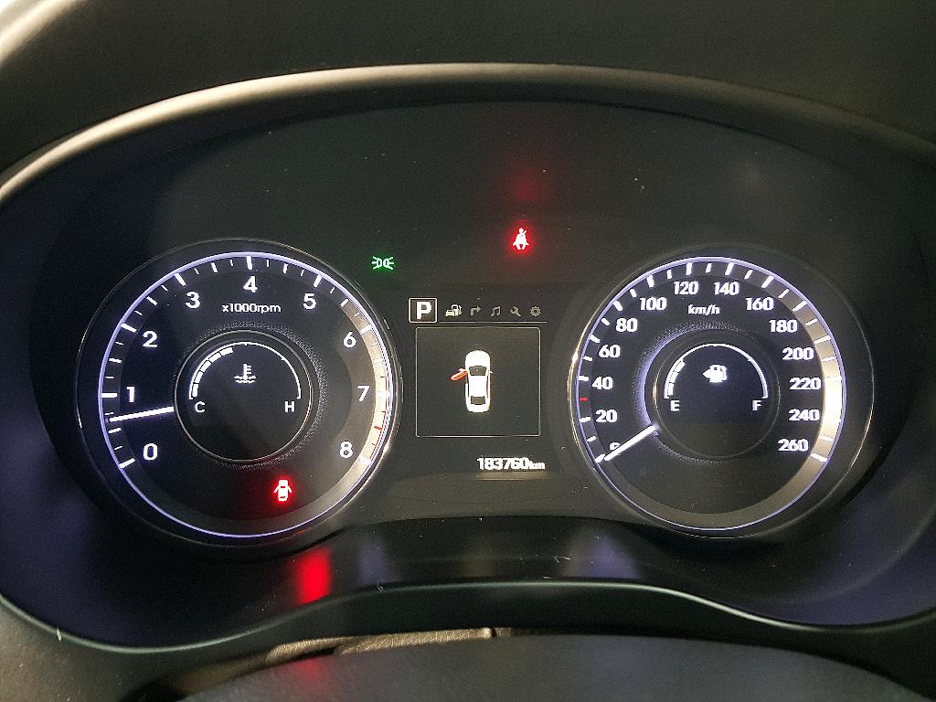 HYUNDAI Aslan - Vista 7