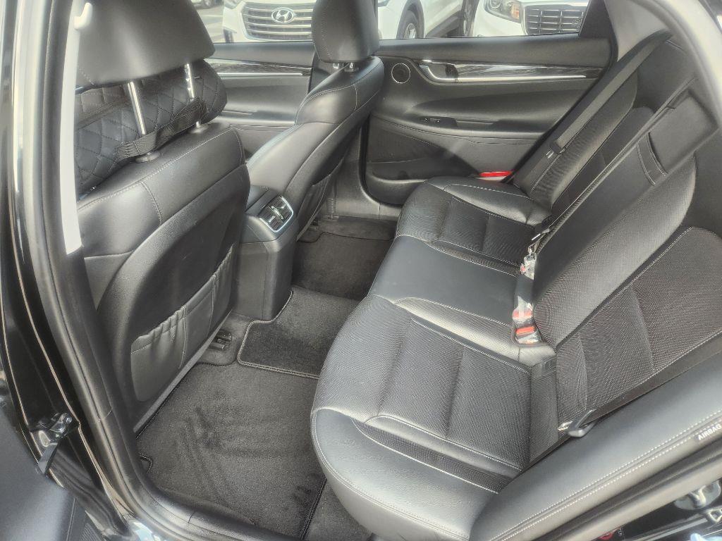 HYUNDAI Grandeur - Vista 11