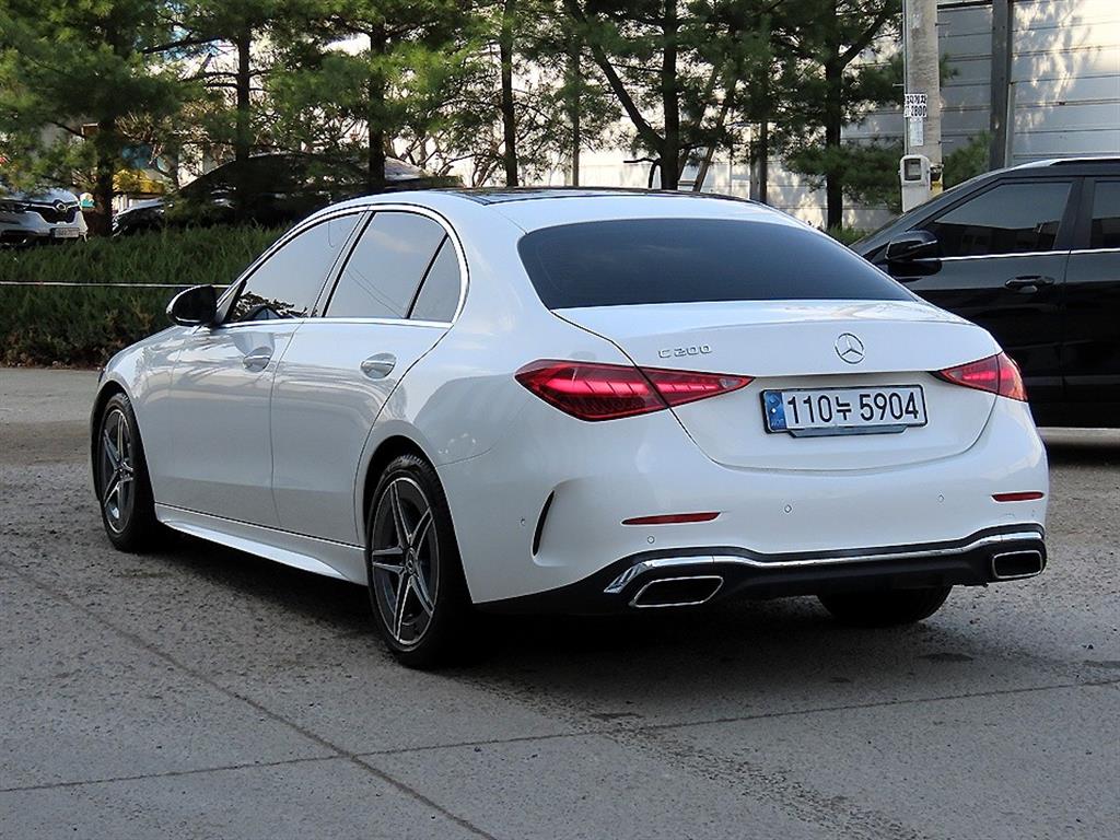 Mercedes Benz C Class - Vista 3
