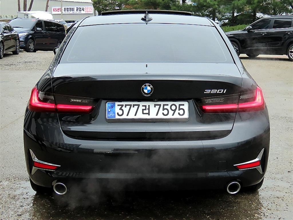 BMW 3 series - Vista 4